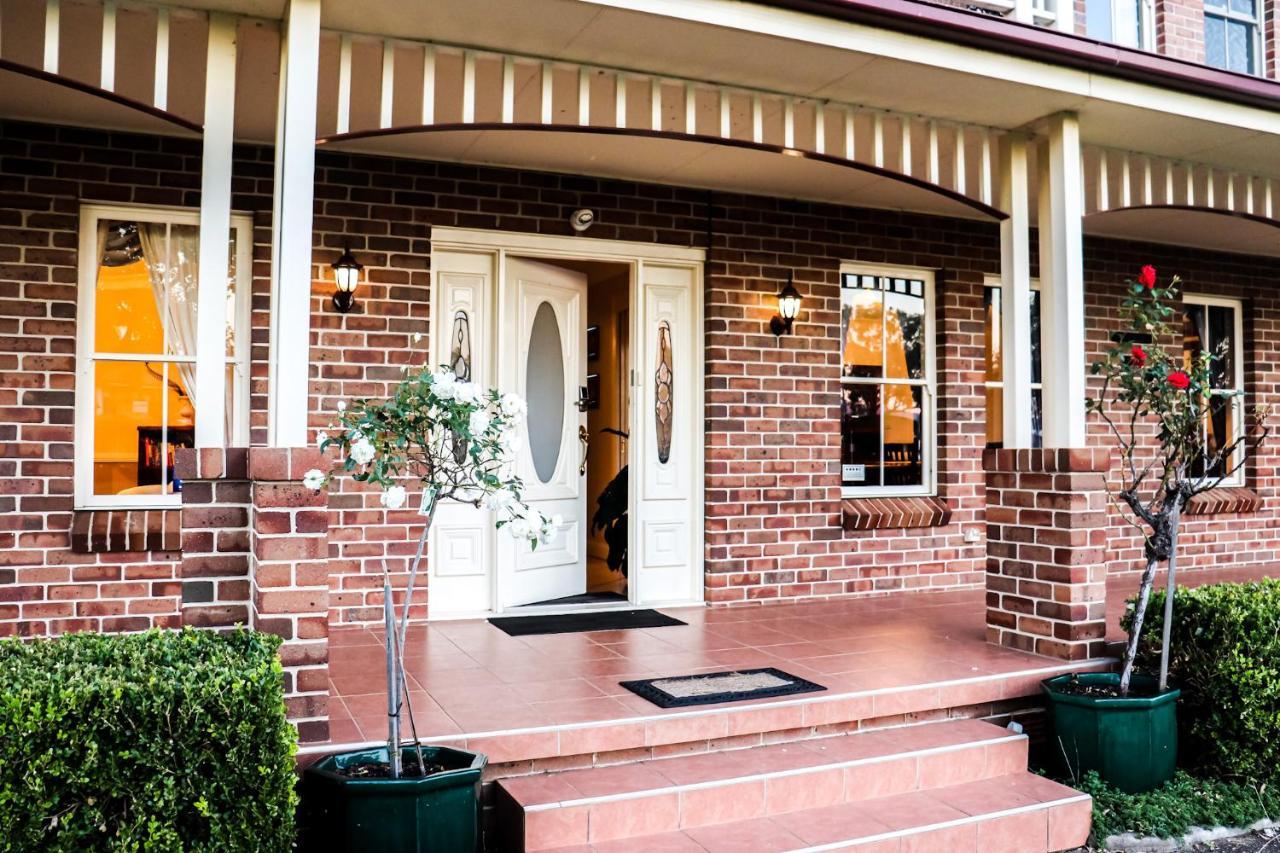 Plumes Boutique Bed & Breakfast Tamworth Exterior foto