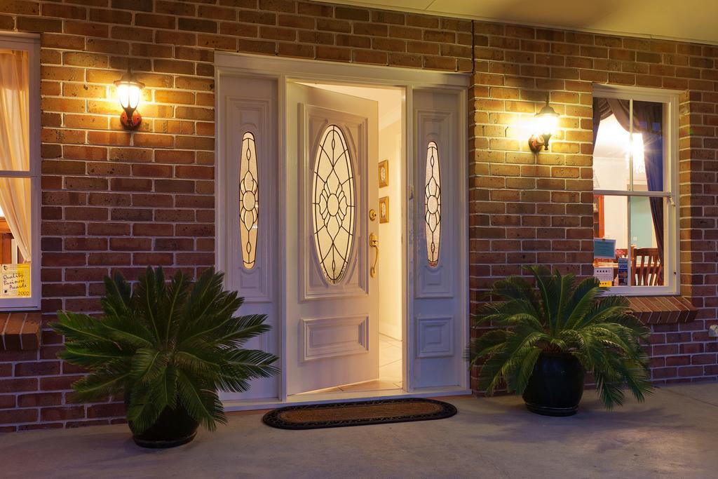 Plumes Boutique Bed & Breakfast Tamworth Exterior foto